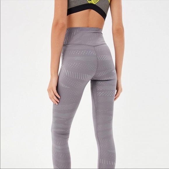 NWT Nike Women’s Power Leggings - Picture 2 of 8